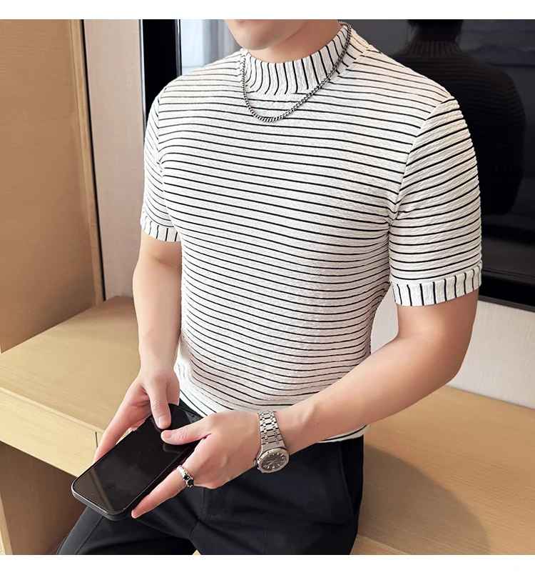 Camiseta Listrada Luxe Elevation Camiseta Listrada Luxe Elevation - Altair & Lane
