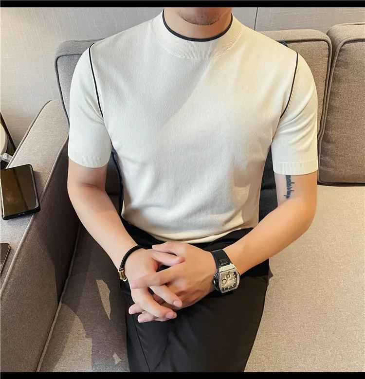 Camiseta Prime Stripe White por Camiseta Prime Stripe White - Altair & Lane