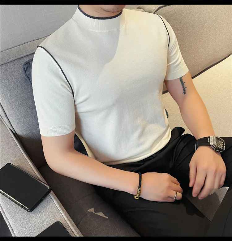 Camiseta Prime Stripe White por Camiseta Prime Stripe White - Altair & Lane