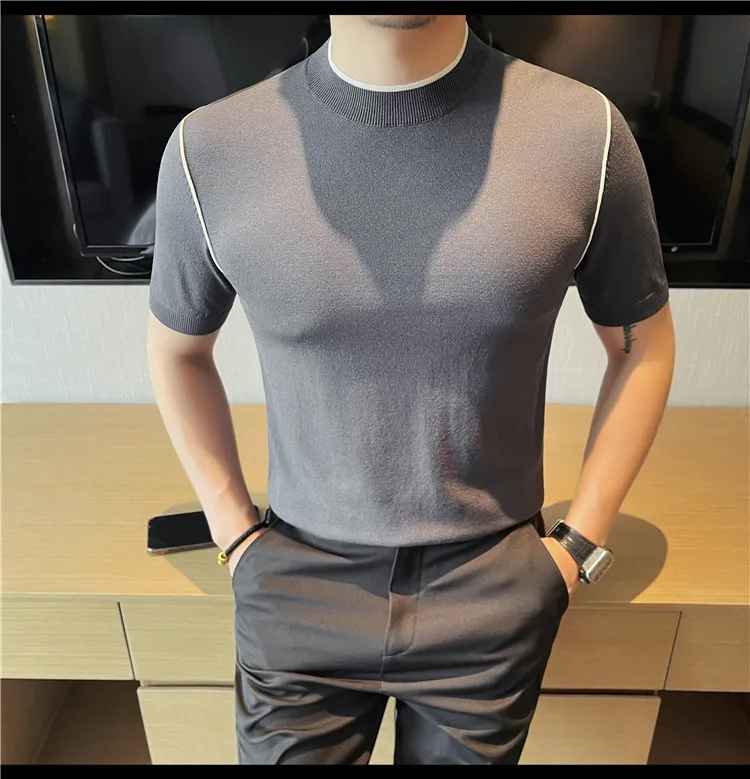 Camiseta Prime Stripe White por Camiseta Prime Stripe White - Altair & Lane